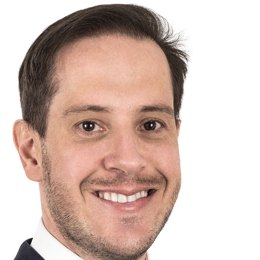 Dr. Alfredo Lara